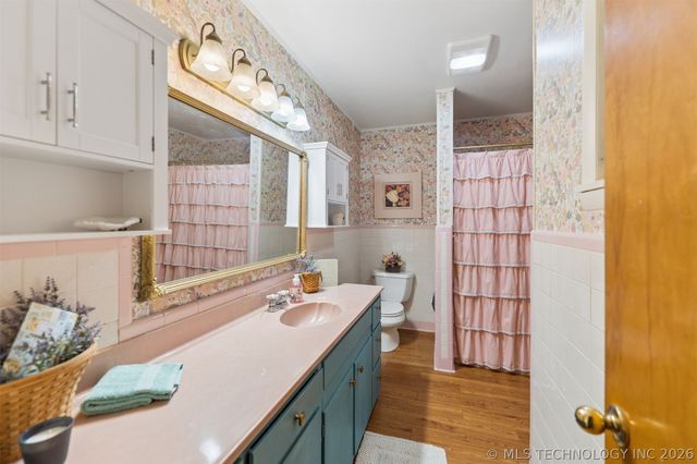 2541 W 430 Road, Adair, OK 74330
