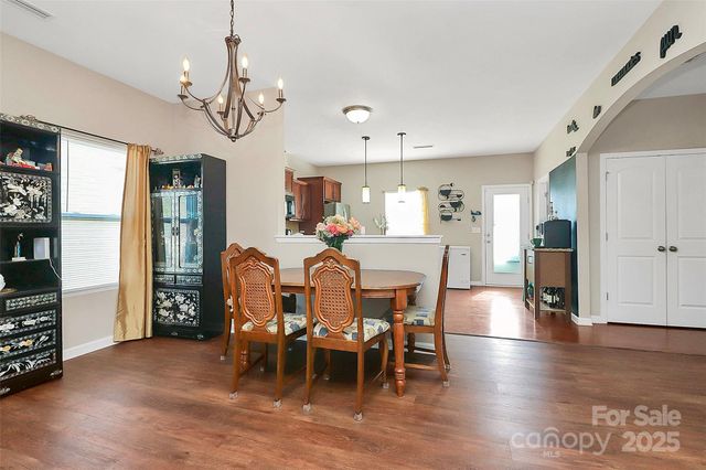 4175 Broadstairs Drive, Concord, NC 28025