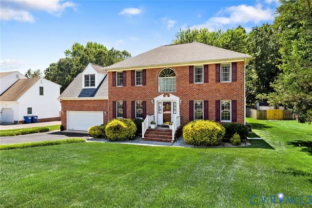 10424 Oakside Dr, Richmond, VA 23237