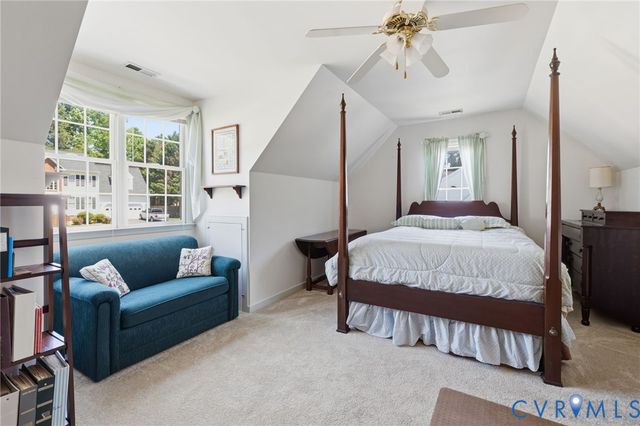 10424 Oakside Dr, Richmond, VA 23237