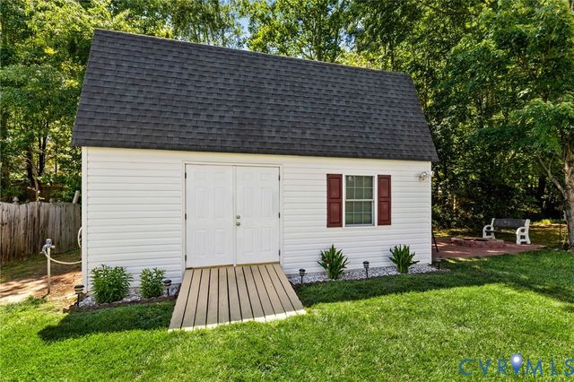 10424 Oakside Dr, Richmond, VA 23237