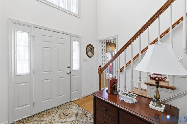 10424 Oakside Dr, Richmond, VA 23237