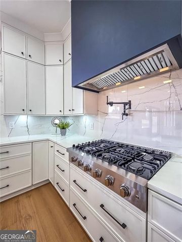 156 Rocky Ridge Way, Auburn, GA 30011