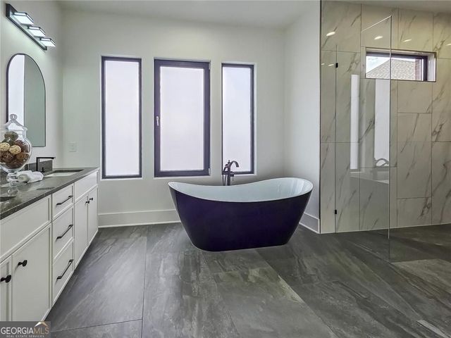 156 Rocky Ridge Way, Auburn, GA 30011