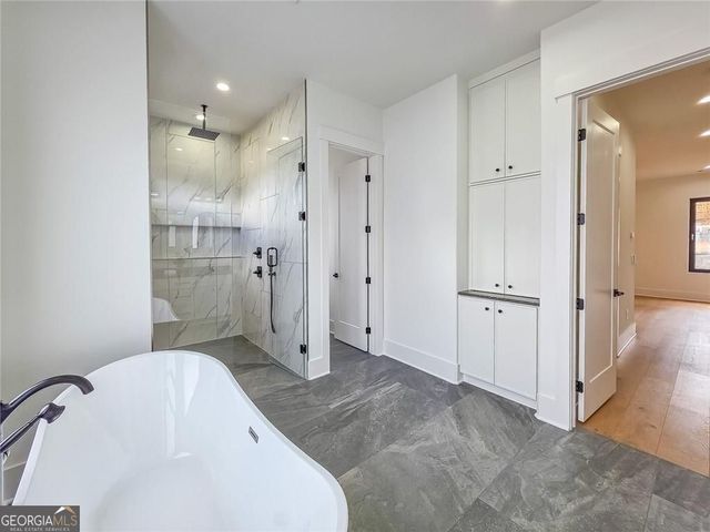 156 Rocky Ridge Way, Auburn, GA 30011