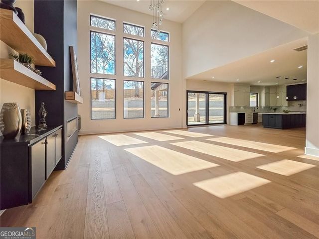 156 Rocky Ridge Way, Auburn, GA 30011