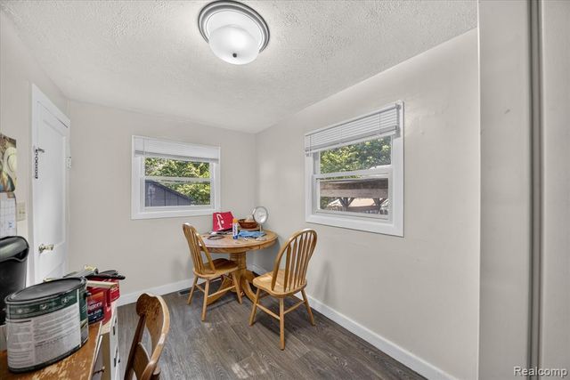 521 E Paulson Street, Lansing, MI 48906