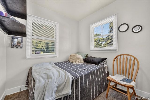 521 E Paulson Street, Lansing, MI 48906