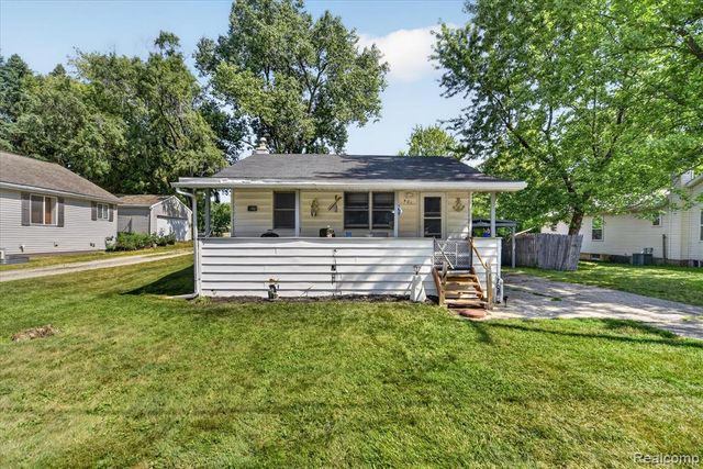 521 E Paulson Street, Lansing, MI 48906