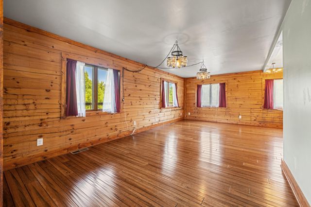 1870 Timber Creek Road, Bloomfield, KY 40008