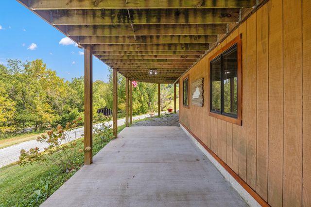 1870 Timber Creek Road, Bloomfield, KY 40008