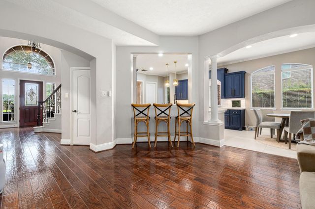 2512 W Ranch Drive, Friendswood, TX 77546
