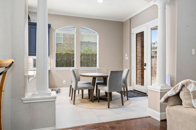 2512 W Ranch Drive, Friendswood, TX 77546