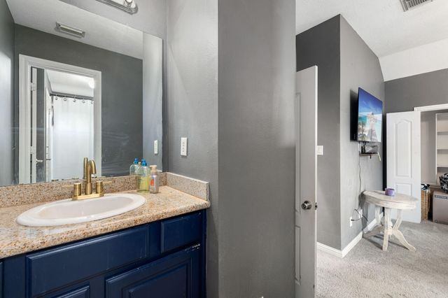 2512 W Ranch Drive, Friendswood, TX 77546