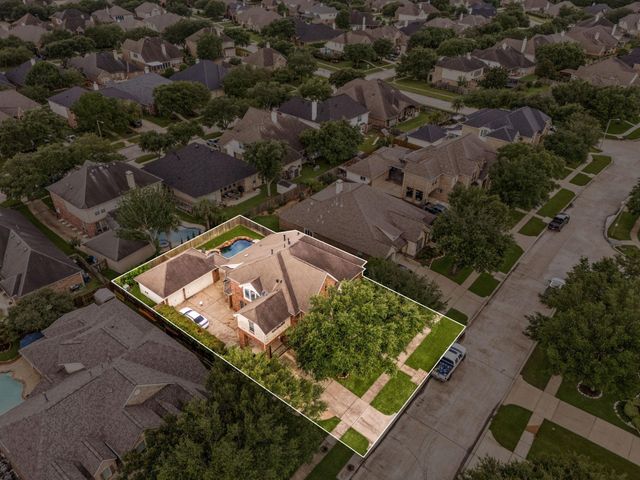 2512 W Ranch Drive, Friendswood, TX 77546