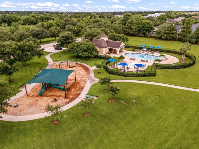 2512 W Ranch Drive, Friendswood, TX 77546