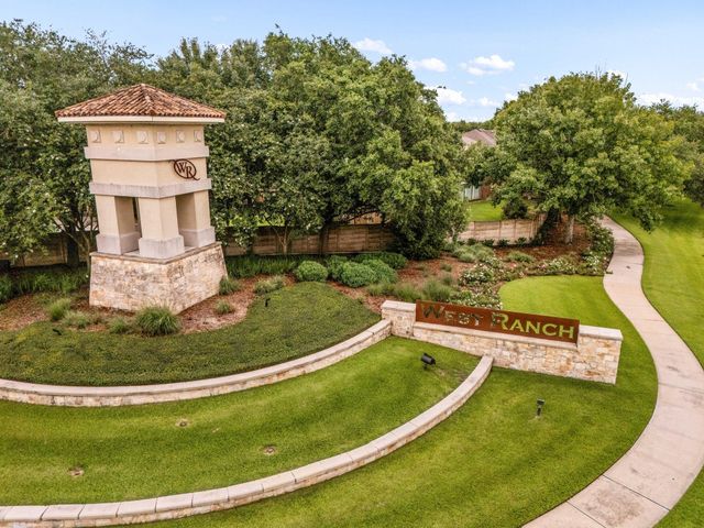 2512 W Ranch Drive, Friendswood, TX 77546