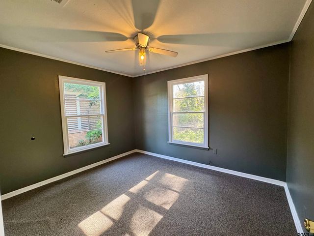 1725 S. Mahon, Tyler, TX 75701