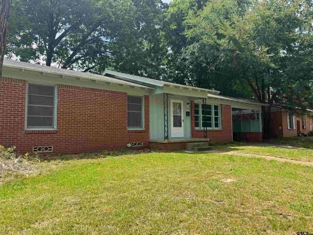 1725 S. Mahon, Tyler, TX 75701