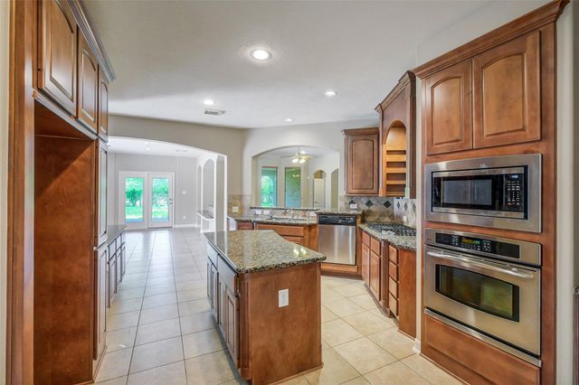 8915 Stones Throw Lane, Missouri City, TX 77459