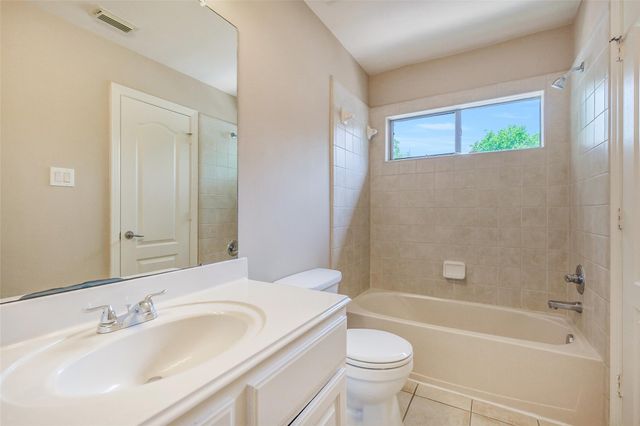 8915 Stones Throw Lane, Missouri City, TX 77459