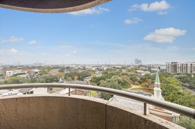 5000 Montrose Boulevard 10B, Houston, TX 77006