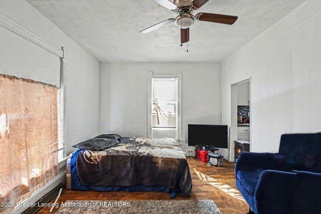 1612 S Washington Avenue, Lansing, MI 48910