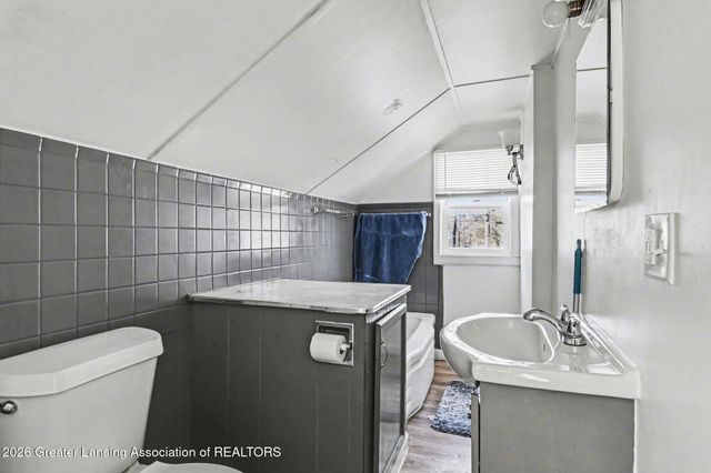 1612 S Washington Avenue, Lansing, MI 48910