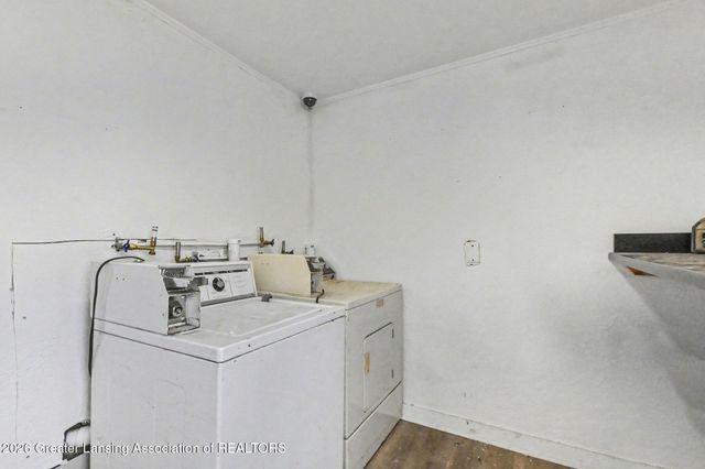 1612 S Washington Avenue, Lansing, MI 48910