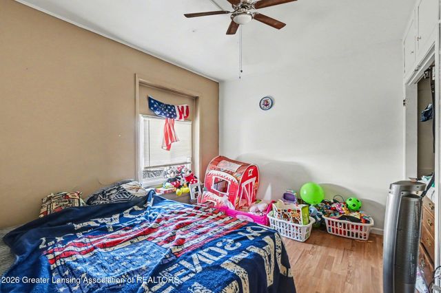 1612 S Washington Avenue, Lansing, MI 48910
