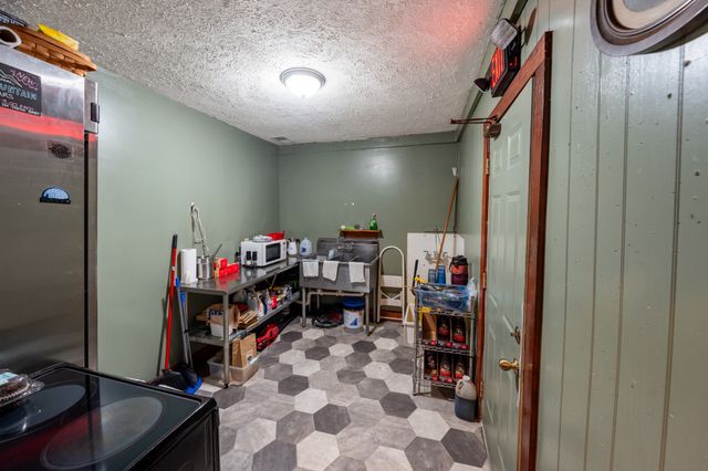 1652 Highway 31, W, Goodlettsville, TN 37072