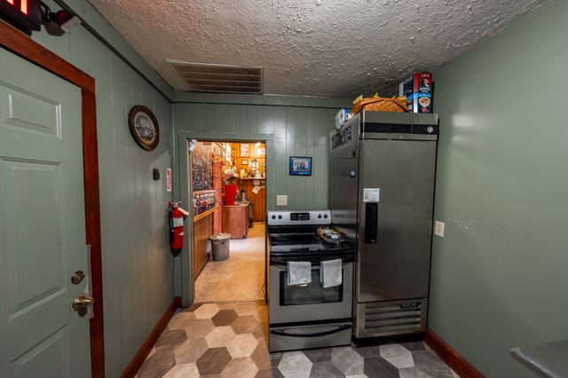 1652 Highway 31, W, Goodlettsville, TN 37072