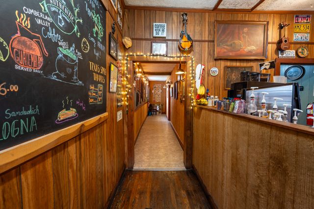 1652 Highway 31, W, Goodlettsville, TN 37072