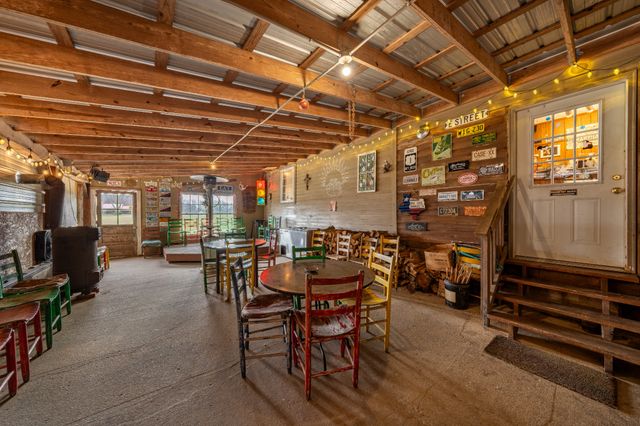 1652 Highway 31, W, Goodlettsville, TN 37072