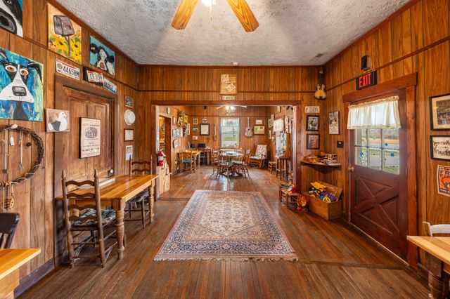 1652 Highway 31, W, Goodlettsville, TN 37072