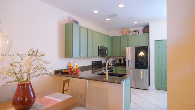 104 Harbors Way, Boynton Beach, FL 33435