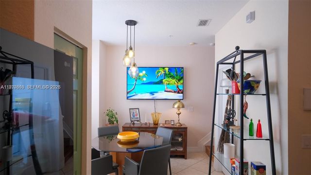 104 Harbors Way, Boynton Beach, FL 33435