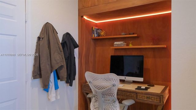 104 Harbors Way, Boynton Beach, FL 33435