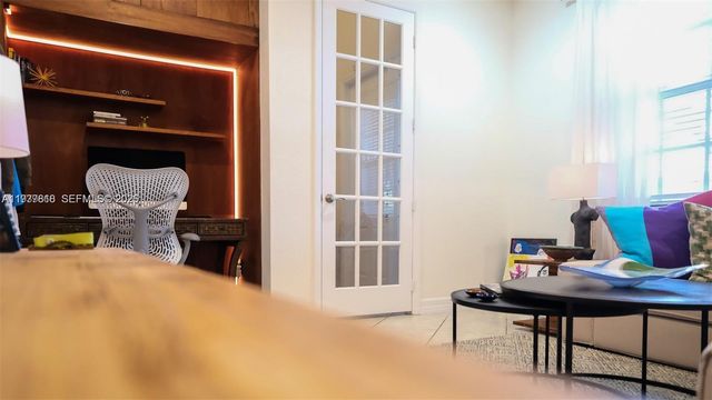 104 Harbors Way, Boynton Beach, FL 33435