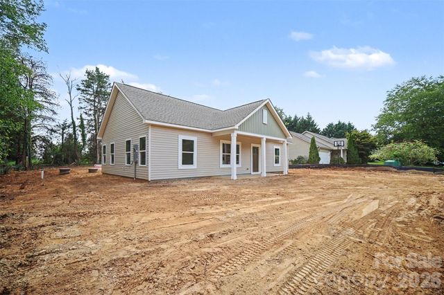 7588 Sarah Drive, Denver, NC 28037