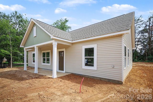7588 Sarah Drive, Denver, NC 28037