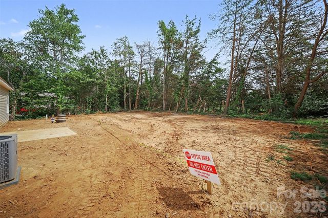 7588 Sarah Drive, Denver, NC 28037