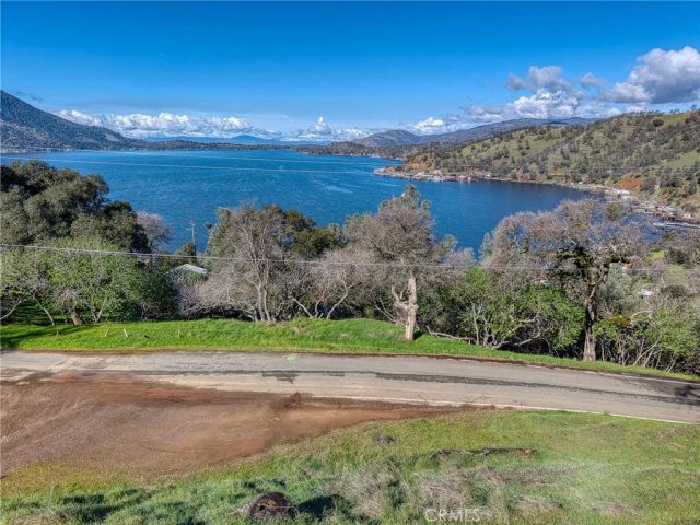 2960 Crestview, Clearlake, CA 95422