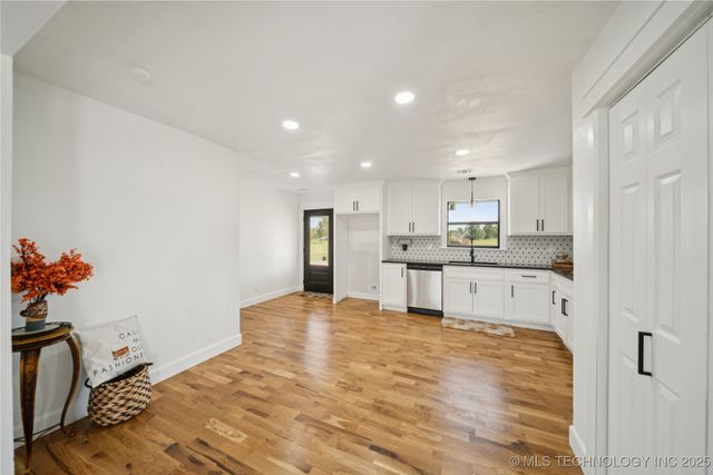 11325 N 123rd Avenue, Collinsville, OK 74021