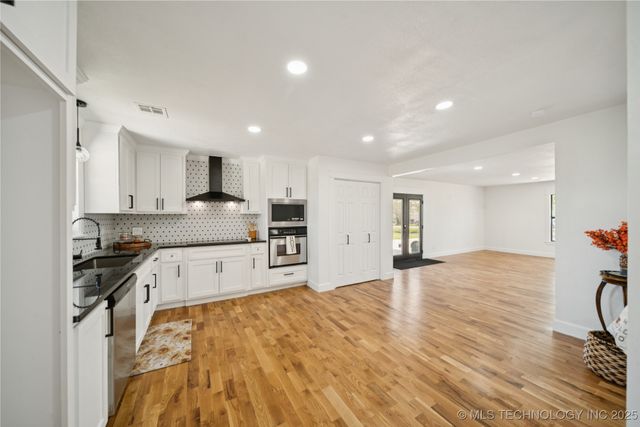 11325 N 123rd Avenue, Collinsville, OK 74021