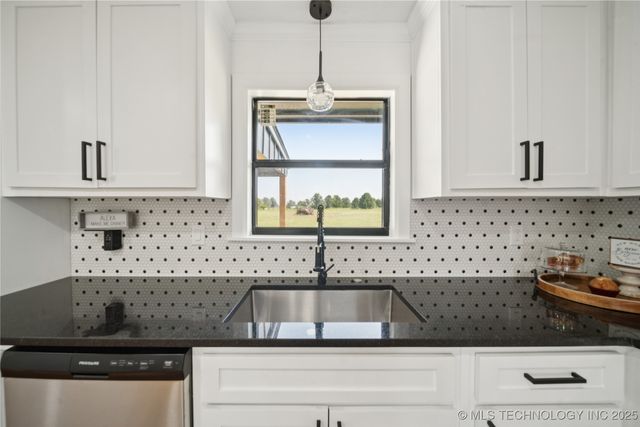 11325 N 123rd Avenue, Collinsville, OK 74021