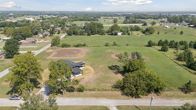 11325 N 123rd Avenue, Collinsville, OK 74021