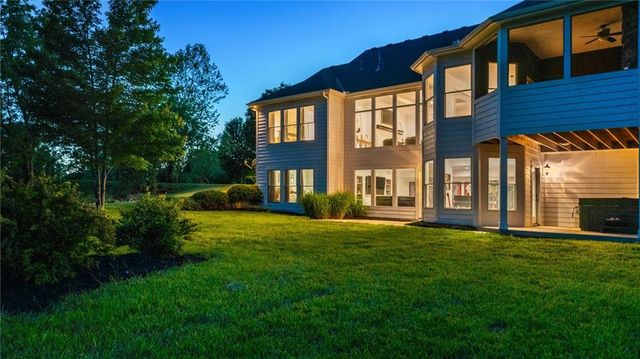 21225 S Cedar Niles Road, Spring Hill, KS 66083