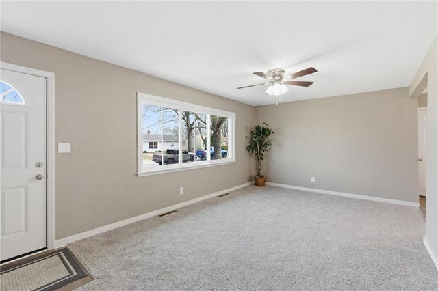 6203 E 147th Terrace, Grandview, MO 64030