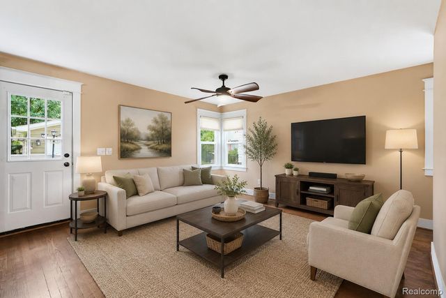 1223 Greenleaf Drive, Royal Oak, MI 48067
